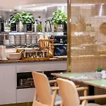 Radisson Blu Hotel 5*