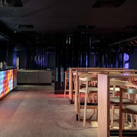 酒店 斯维诺乌伊希切丽笙布鲁酒店