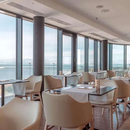 Radisson Blu Hotel 5*